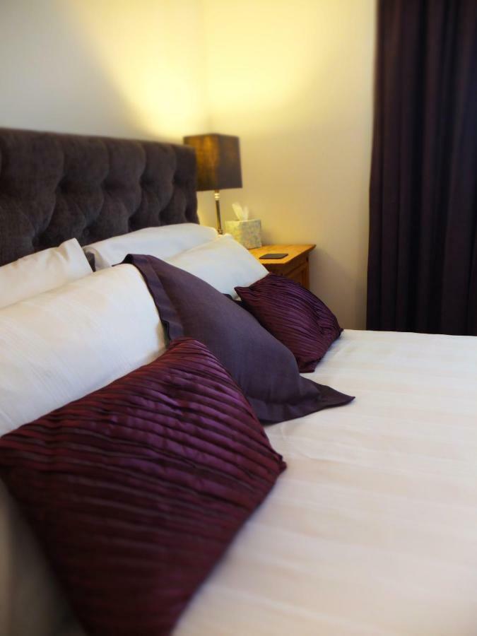 Bradley'S Bed & Breakfast ストラベーン エクステリア 写真